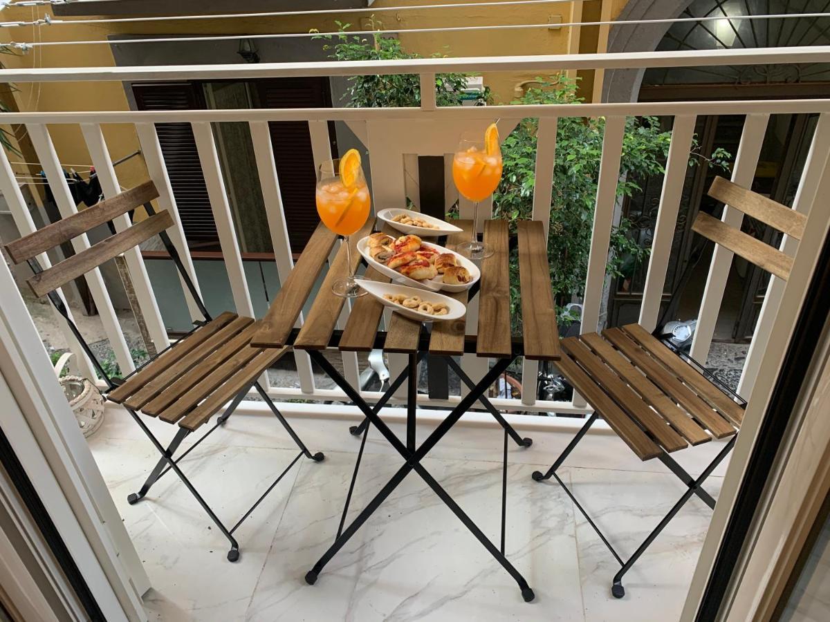 Donn'Anna Naples City Center Bagian luar foto