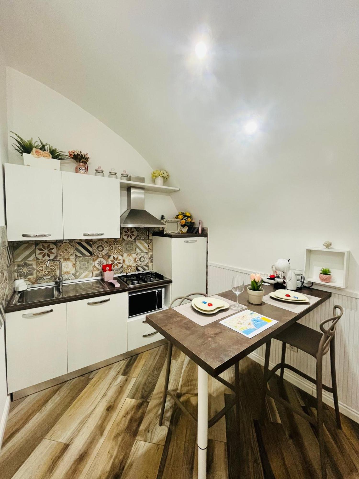 Donn'Anna Naples City Center Bagian luar foto